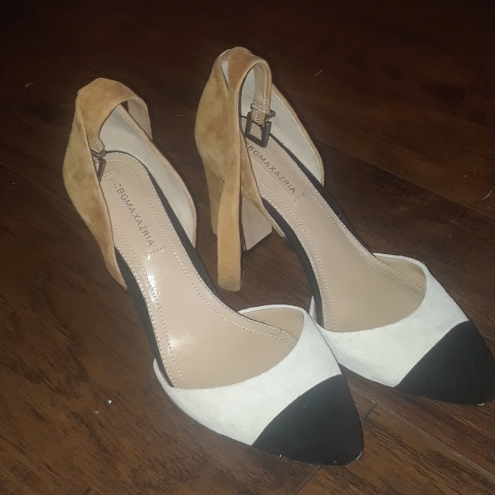 BCBG MAX AZRIA block heels